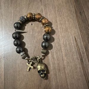 Skull bracelet